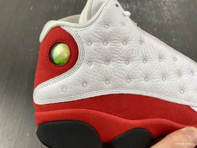 Retro (2017) Jordan Chicago OG 13 414571-122 0517